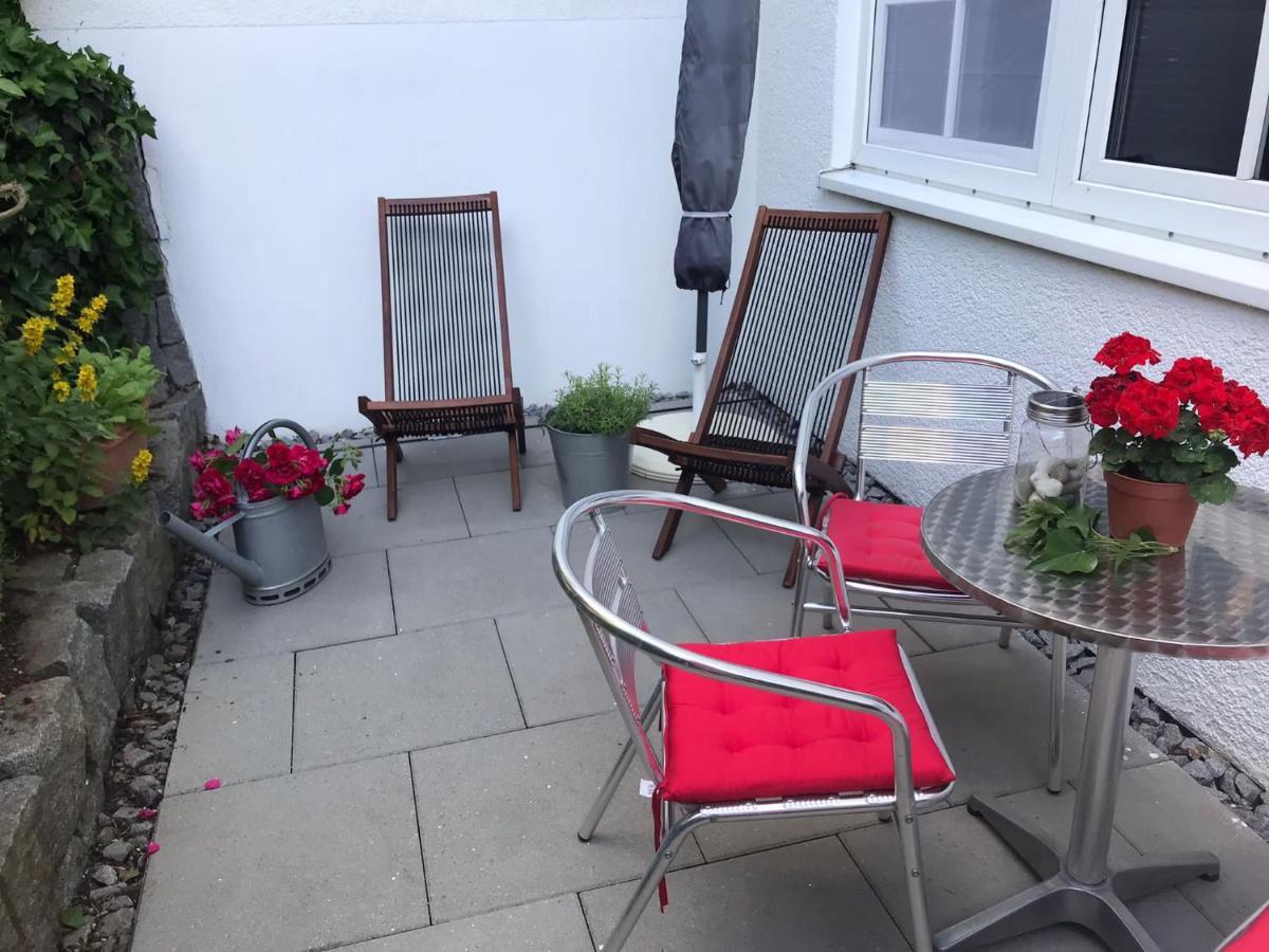 Modernes Apartment Mit Terrasse Und Highspeed Internet Zwischen Aalen Und Schwaebisch Gmuend Goggingen Extérieur photo